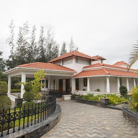 Sr Jungle Resort Coimbatore Exterior photo