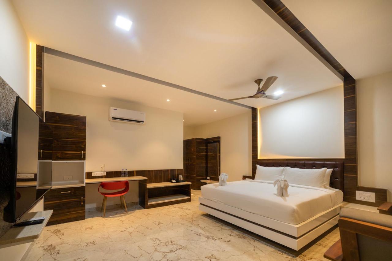 Sr Jungle Resort Coimbatore Exterior photo
