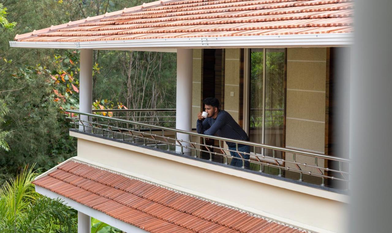 Sr Jungle Resort Coimbatore Exterior photo