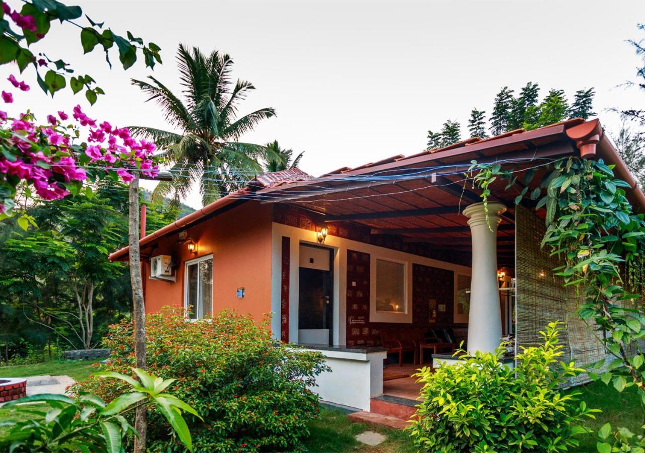 Sr Jungle Resort Coimbatore Exterior photo