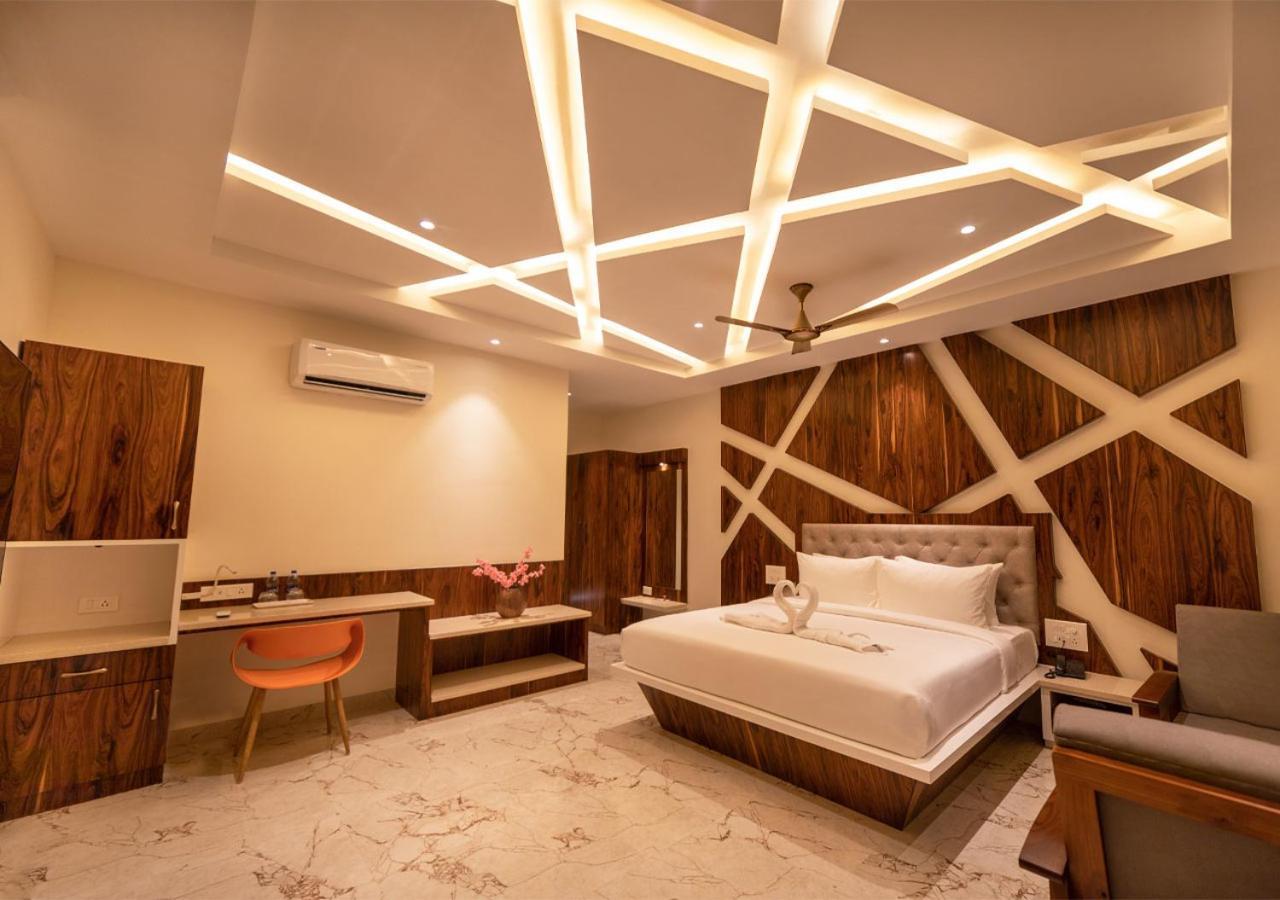 Sr Jungle Resort Coimbatore Exterior photo