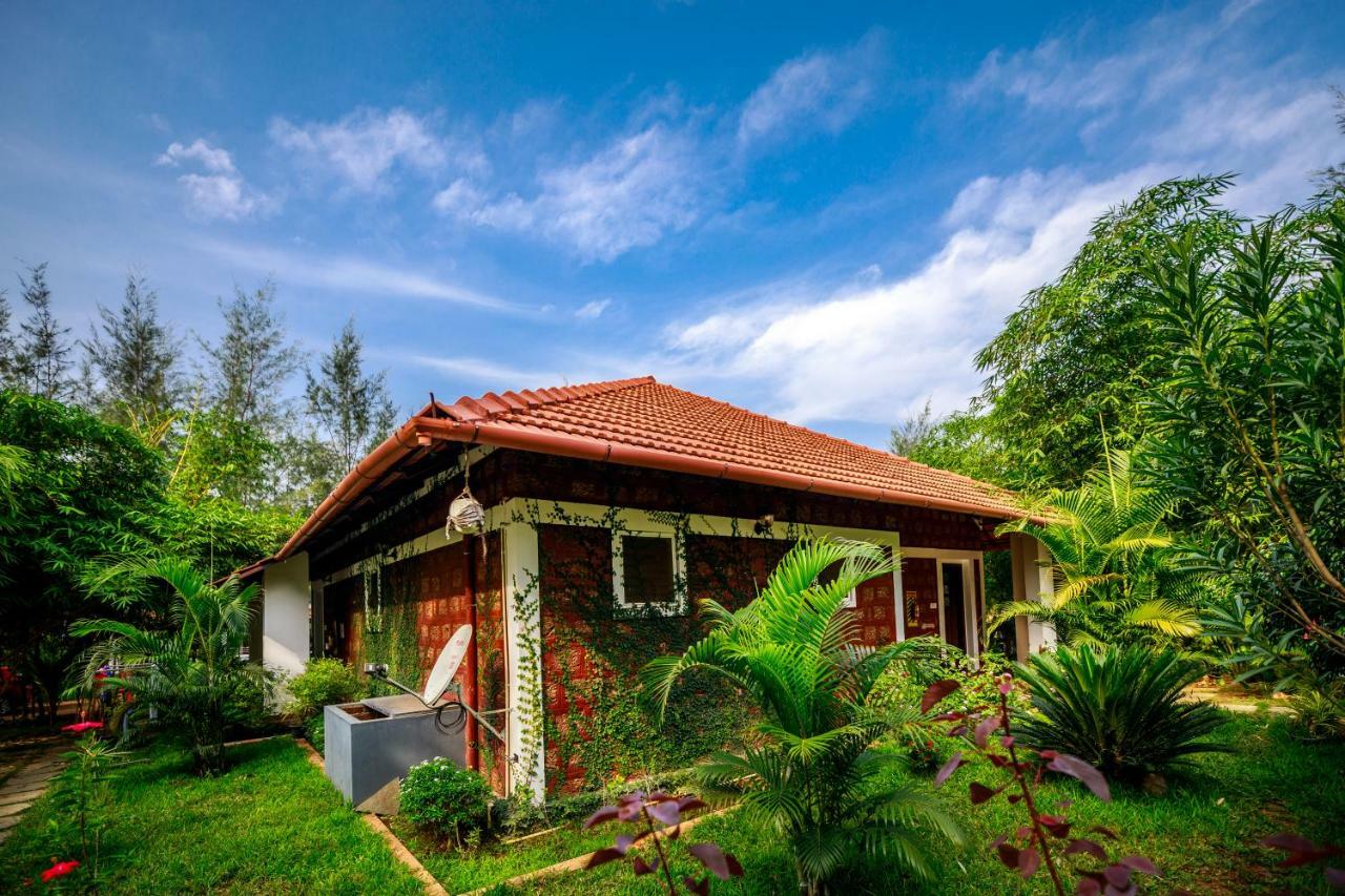 Sr Jungle Resort Coimbatore Exterior photo
