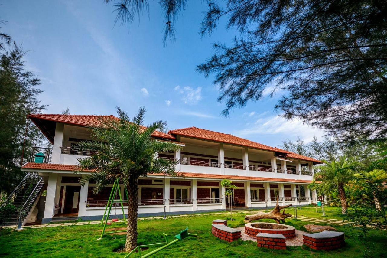 Sr Jungle Resort Coimbatore Exterior photo